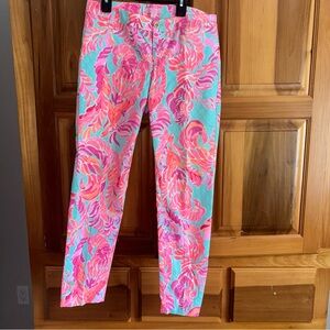 Lilly Pulitzer Kelly Pink and Blue Cropped Pants